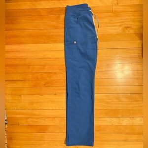 Figs Kade Cargo Scrub Pants-TALL